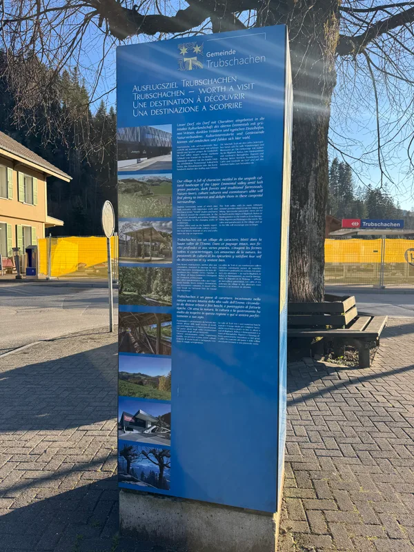 Information stand, Trubschachen - 1.HEIC