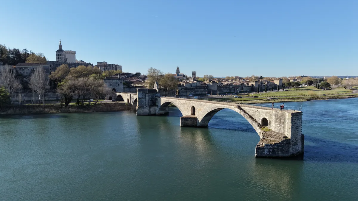 Pont d'Avignon โ The Bridge That Stops Halfway and the Song Everyone Gets Wrong