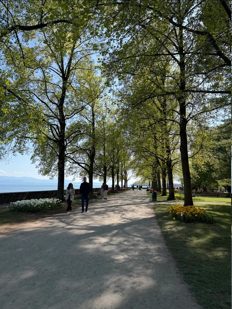 Morges Tulip Festival, Parc de l'Indépendance, lake Geneva promenade