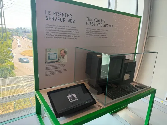 The world's first Web server